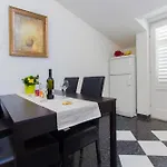 Maestral * Grebaštica